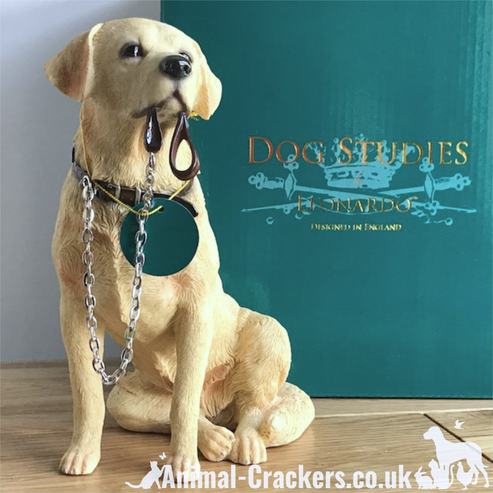 Golden Labrador large 18cm quality lifelike Leonardo 'Walkies' range ornament figurine, boxed