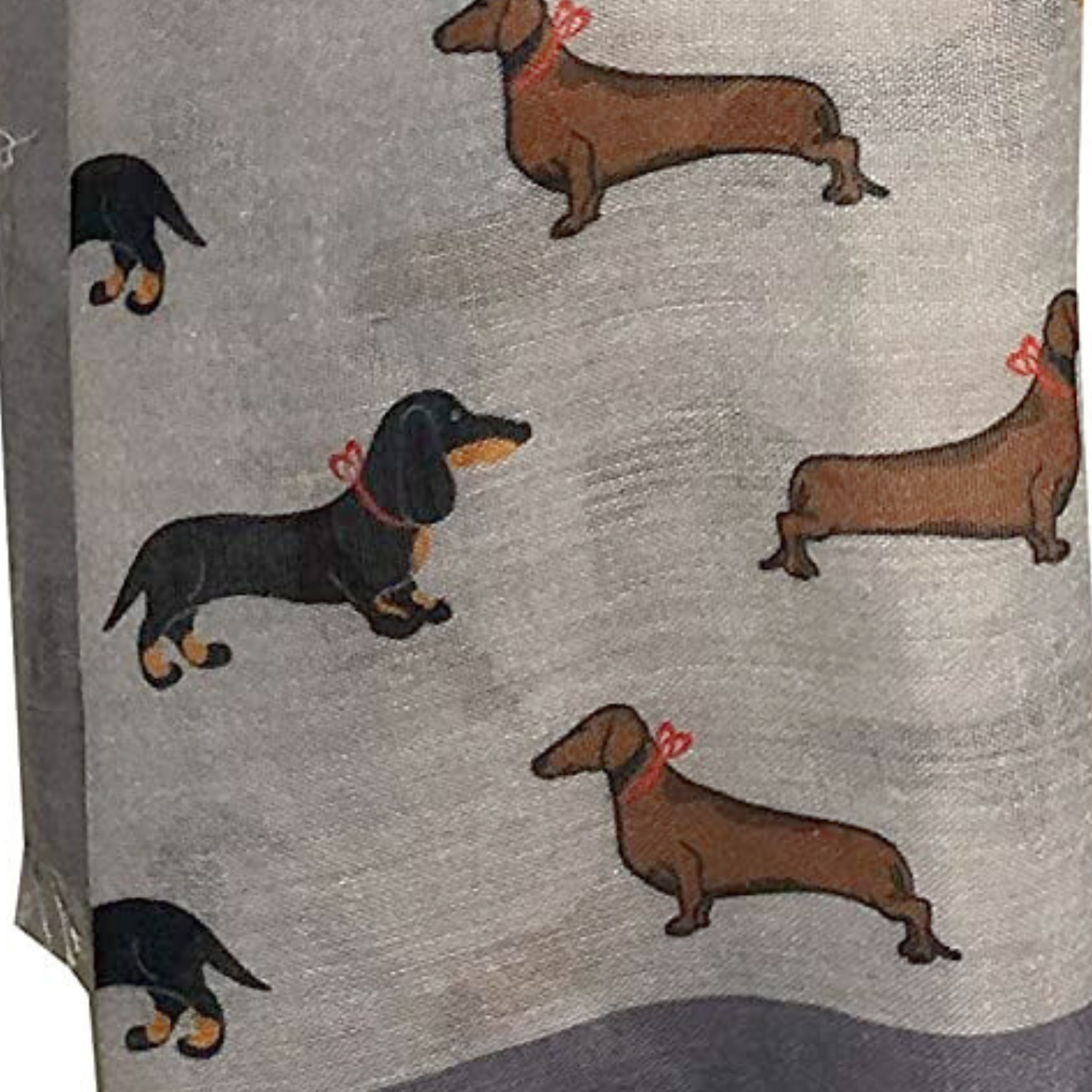 Dachshund with heart shaped bow lightweight Scarf