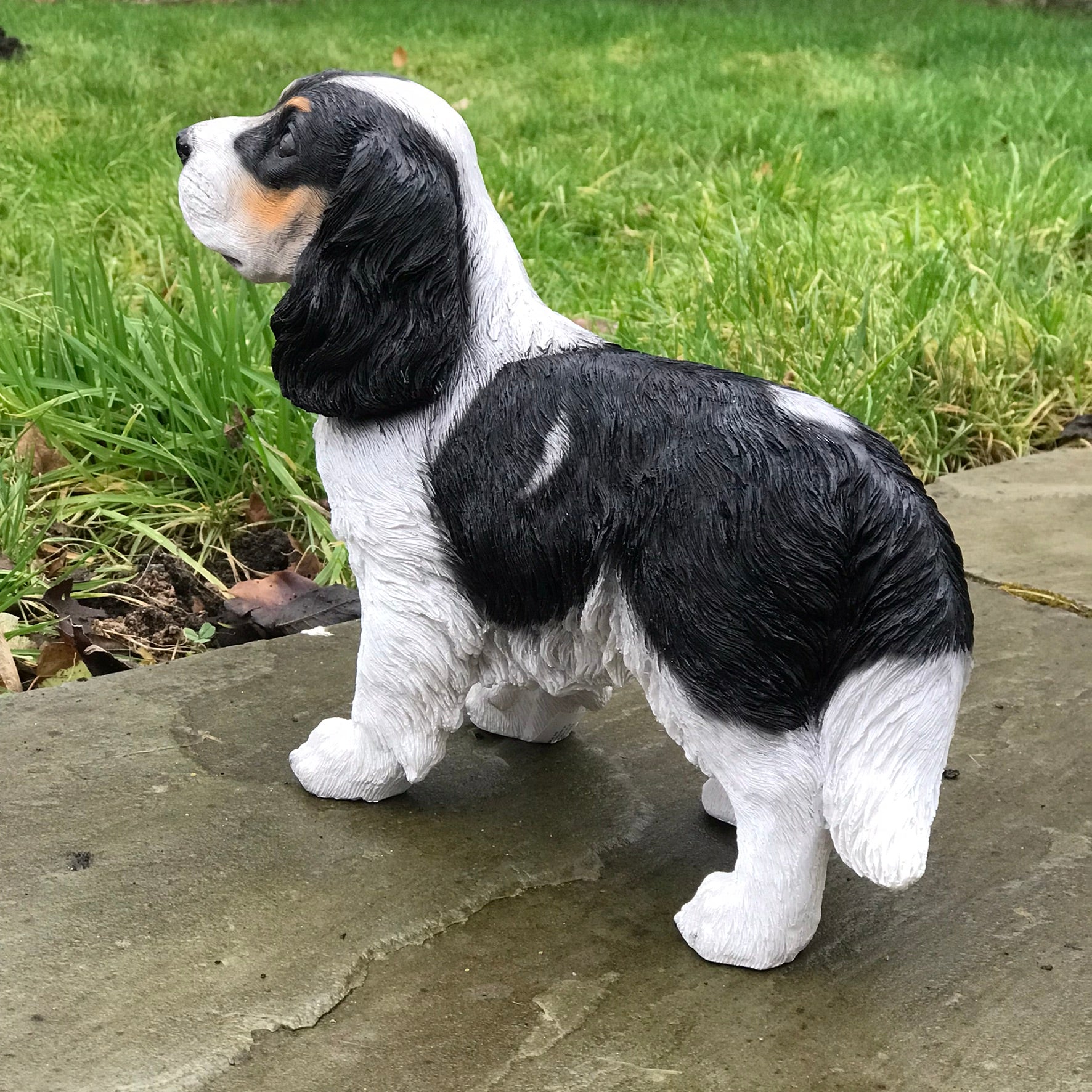 Large (31cm) Cavalier King Charles Spaniel figurine, heavy weight home or garden decoration