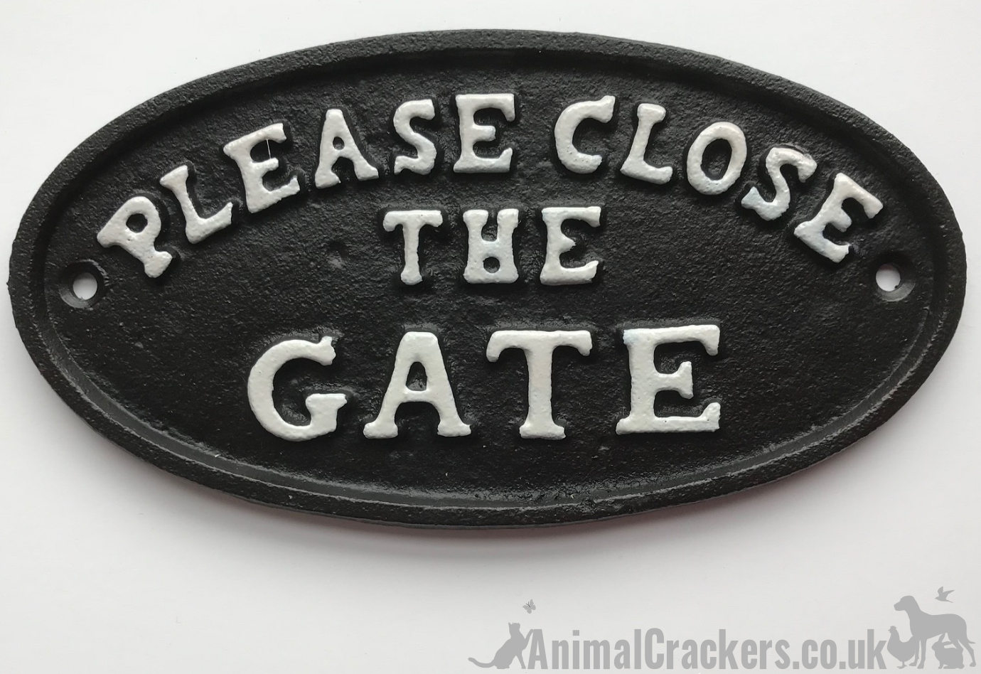 Heavy cast iron oval PLEASE CLOSE THE GATE field gate footpath sign we